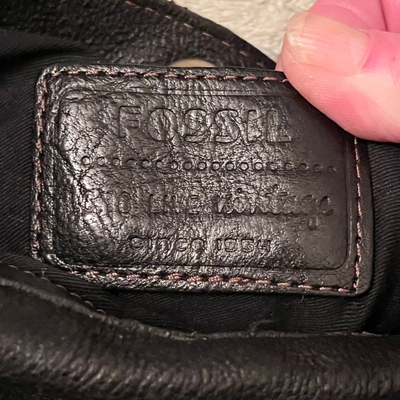 Fossil Vintage Shoulder Bag - Picture 9 of 15